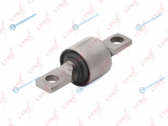 C8979 Сайлентблок заднего рычага подвески | зад правлев