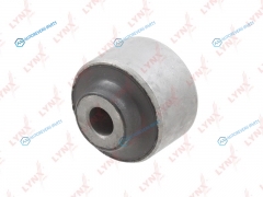 B8347 Сайлентблок рычага подвески | перед правлев
