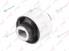 B8332 Сайлентблок рычага подвески | перед правлев