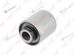 B8066 Сайлентблок продольной тяги | зад правлев