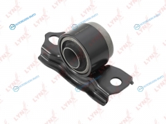 C8520 Сайлентблок переднего рычага подвески | перед прав