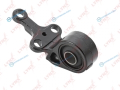 C8495 Сайлентблок переднего рычага подвески | перед правлев