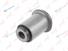 B8269 Сайлентблок рычага подвески | перед правлев