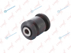 C8937 Сайлентблок переднего рычага подвески | перед правлев