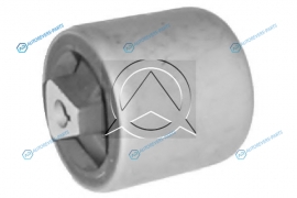 821631 Сайлентблок рычага подвески | перед верх правлев