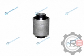 GJ6A-34-470B сайлентблок переднего нижнего рычага [внутренний]