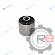 48702-60100 сайлентблок заднего нижнего продольного рычага