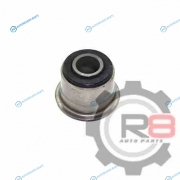 48632-26010 сайлентблок переднего верхнего рычага [передний]