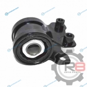 E3B2B-140 сайлентблок переднего нижнего рычага [задний] с кронштейном