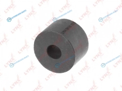 B8145 Втулка стойки стабилизатора | перед