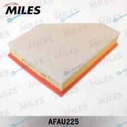 AFAU225 Фильтр воздушный BMW E81E87E90 3.0D   (FILTRON AP0329. MANN C30135)  AFAU225