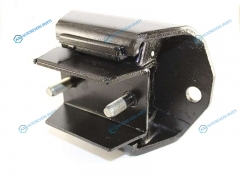 ST-11320-4W010 Подушка двигателя задняя NISSAN TERRANOPATHFINDER R50 95-03