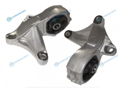 ST-50830-T0T-H81 Подушка двигателя передняя HONDA CR-V RM V=2.4 12-