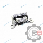 BBM4-39-060-B подушка двигателя правая