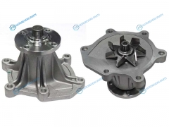 ST-T138 Насос водяного охлаждения TOYOTA 1FZFE LAND CRUISER 80LC105 92-99 (с прокладкой)