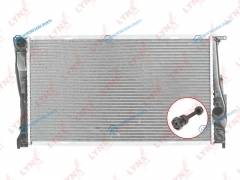 RB-2068 Радиатор охлаждения двигателя