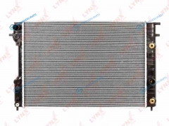 RB-2182 Радиатор охлаждения паяный AT